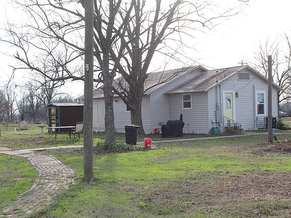 3rd image of 181 County Road 4323