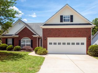 105 Tall Pine Ln, Athens, GA 30605