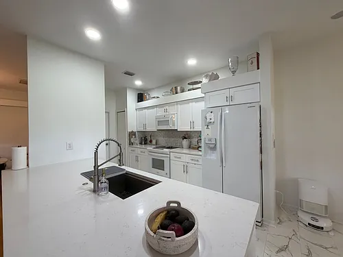 2260 Heritage Greens Dr Photo 1