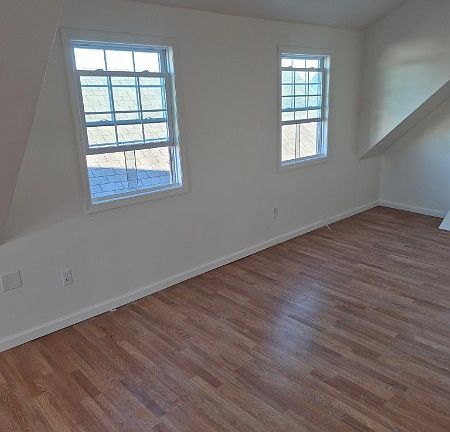 5th image of 453 Fulton St #3