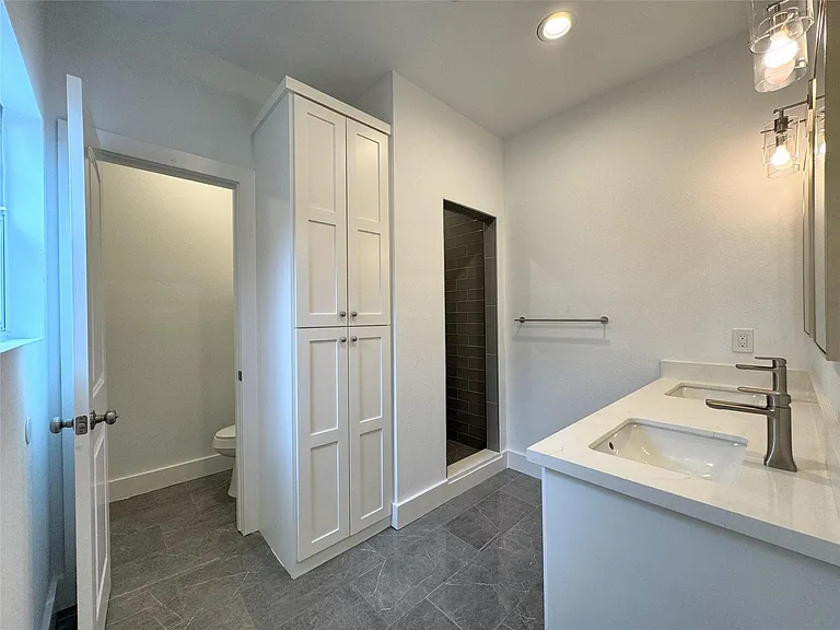 1919 Fulton St #B — Photo 11