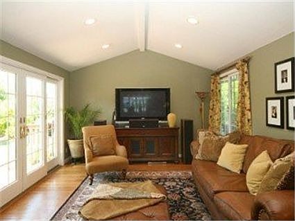 3rd image of 20141 Cherry Ln