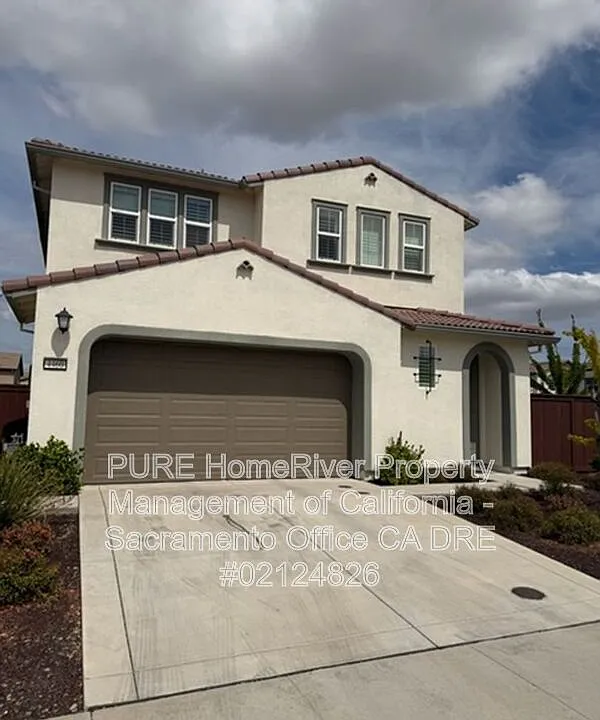 4460 Tucker Dr