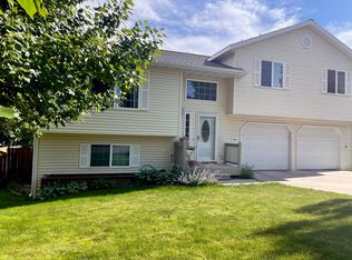 1104 S Cedar View Dr, Bozeman, MT 59715