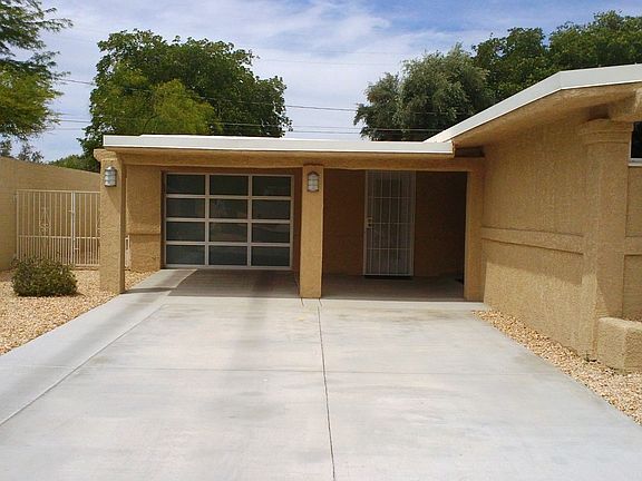 3rd image of 2212 Bonnie Brae Ave