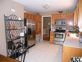 5th image of 3414 12th Street Dr NE