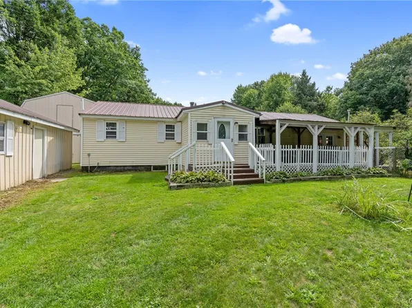158 Kibbie Lake Rd, Constantia, NY 13044