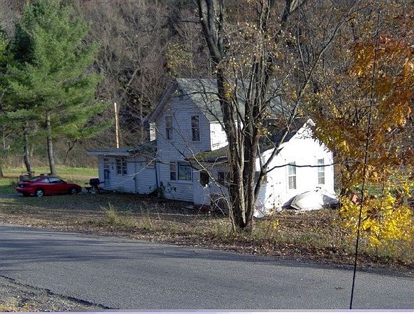 2nd image of 6732 Lower Glen Ave