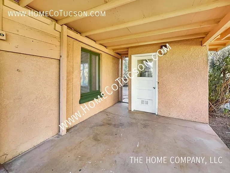 1509 E Blacklidge Dr #1 — Photo 26
