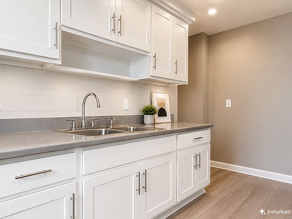3rd image of 2033 4th Ave #2037
