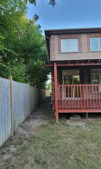 1721 Ellesmere Rd #UPPER — Photo 9
