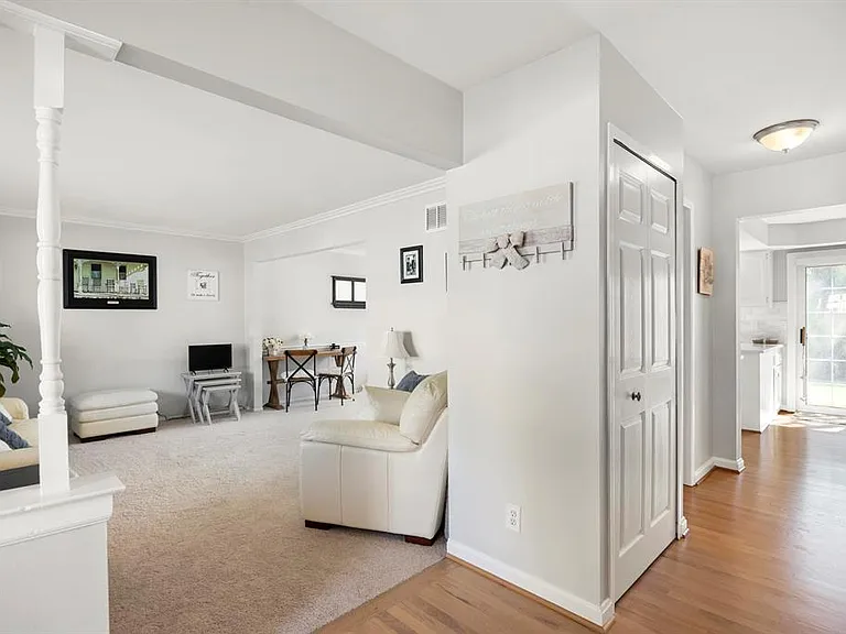 14360 Kerner Dr — Photo 6