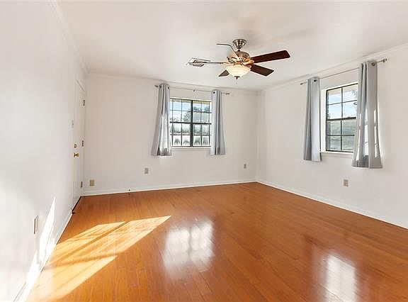 3rd image of 6502 Canal Blvd