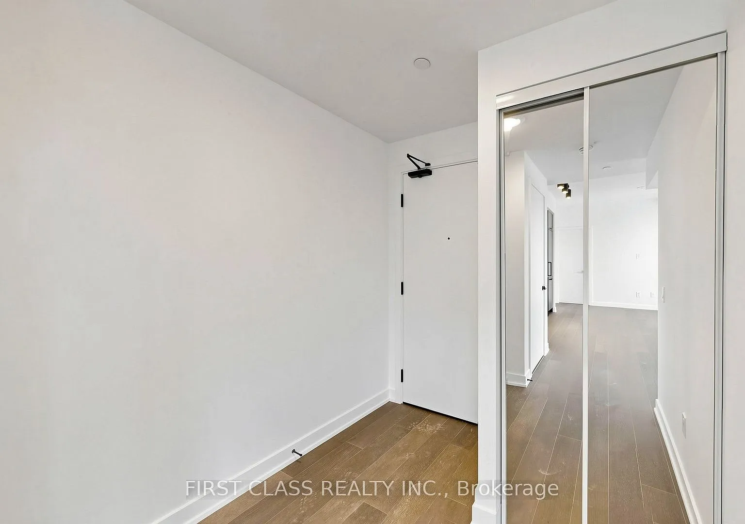 2 bed, $3,000 — Photo 4