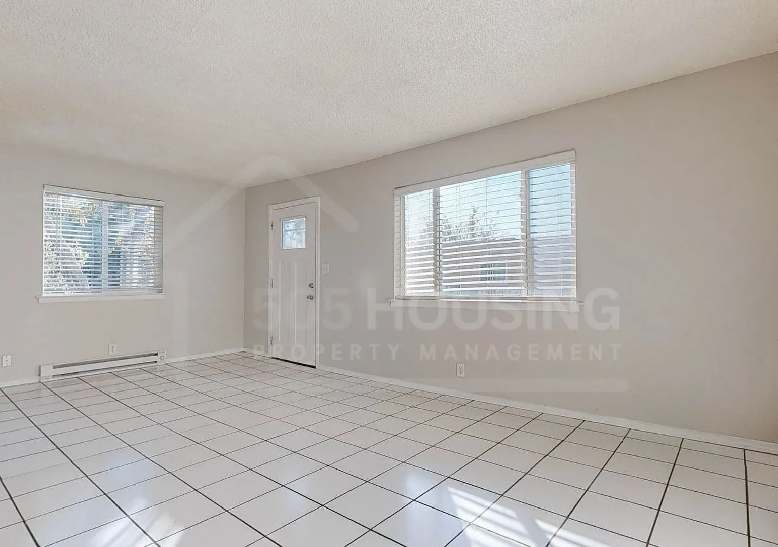 NE Heights Condo with Lease Option to Purchase — Photo 3