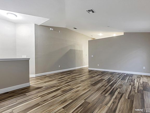 3rd image of 13105 Royal Pines Ave