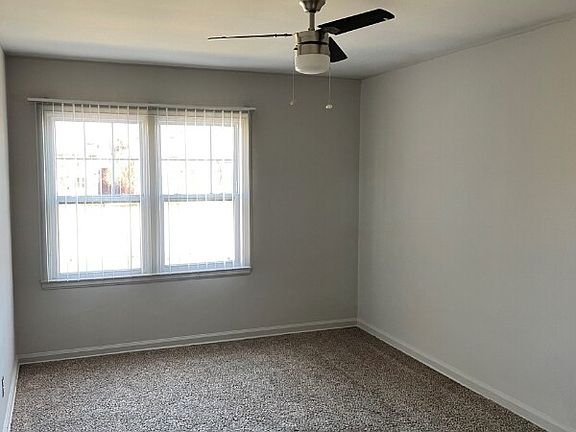 4th image of 17463 Manderson Rd #9