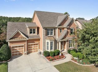 22 Creekview Dr, Cartersville, GA 30120
