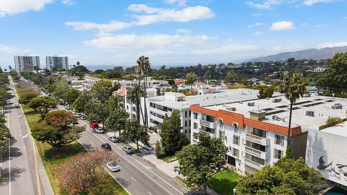 605 San Vicente #202 Photo 1