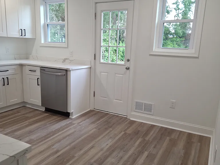 1680 Yakona Rd — Photo 3