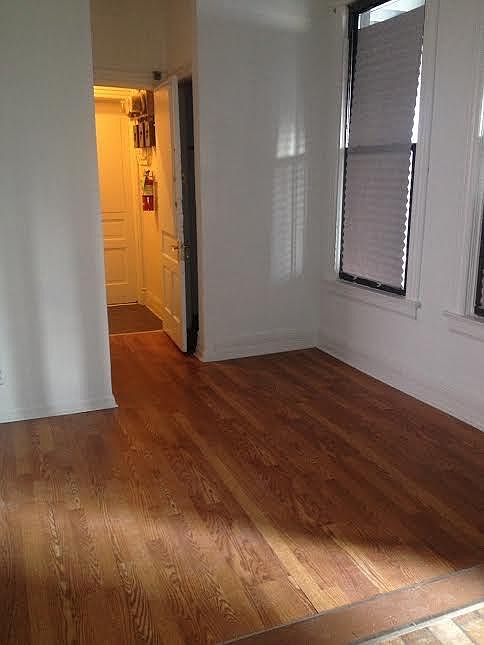1st image of 4753 N Monticello Ave APT 2