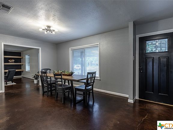 4th image of 3008 Montana Dr