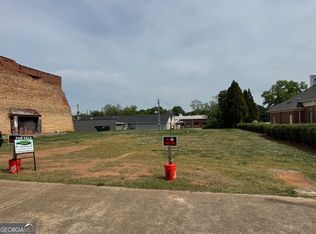 112 W Franklin St, Hartwell, GA 30643