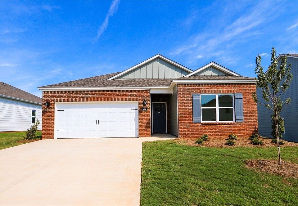 1st image of 424 Parkway Gardens Ln