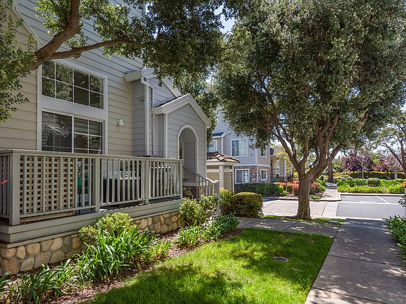 5th image of 1 Passage Ln