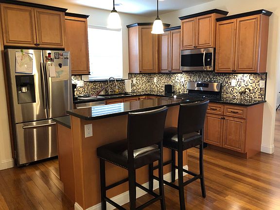 kitchen and ss appliances
