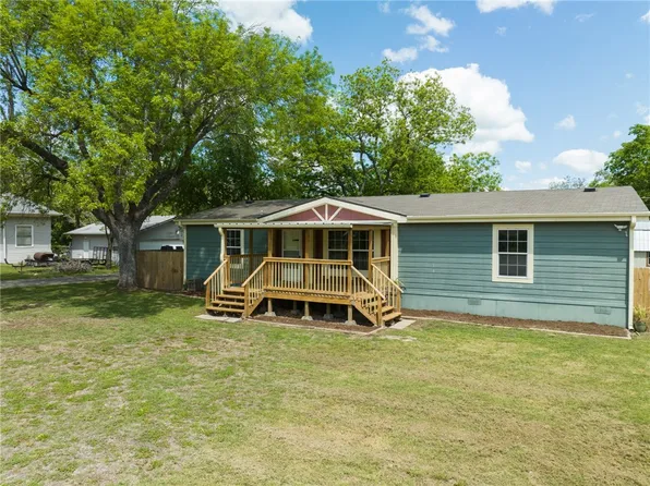 509 4th St, Moody, TX 76557
