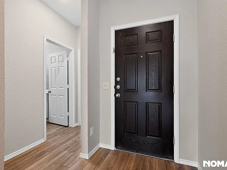 1128 Timberhurst Trl — Photo 13