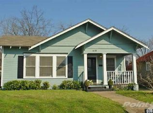 818 S Winnetka Ave, Dallas, TX 75208