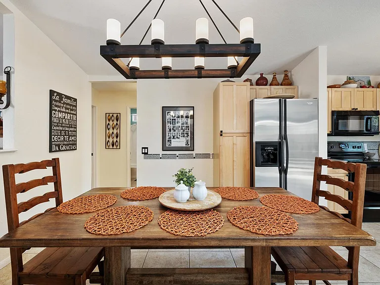 53390 Avenida Navarro — Photo 16