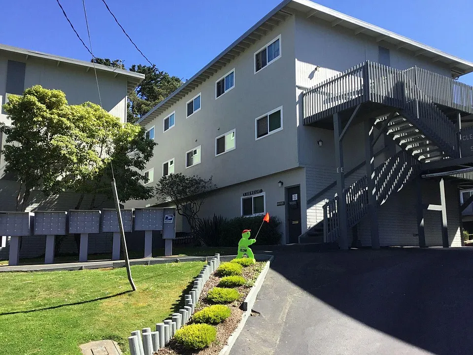 Arkwright Apartments