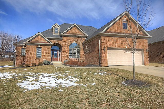 1st image of 1024 Bay Colony Dr
