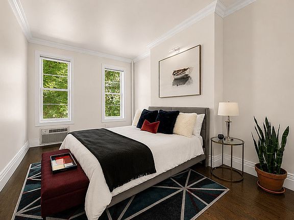 4th image of 92 Horatio St APT 2F