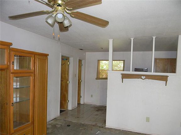 5th image of 5138 Lamesa Ave