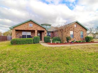 165 Murchison Dr, Cedar Creek, TX 78612