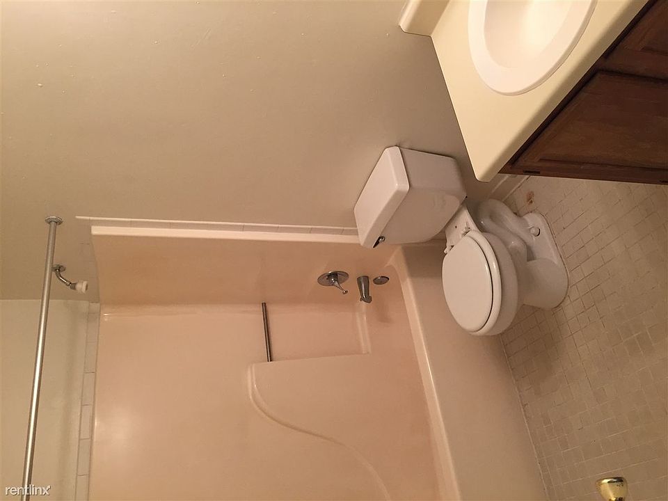 1524 bathroom odu odurent apartments houses norfolk renting