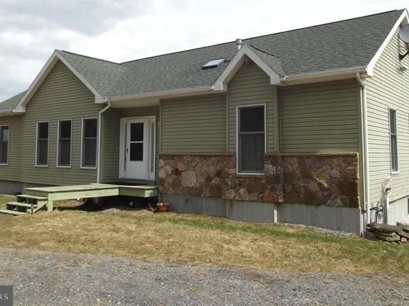 421 Head Rd, Mt Storm, WV 26739