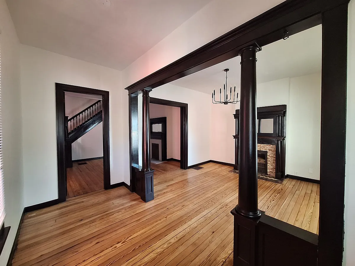 Building Photo - 1430 E Ohio St