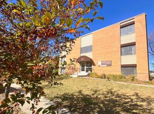 Park Villa, St Louis Park, MN 55416