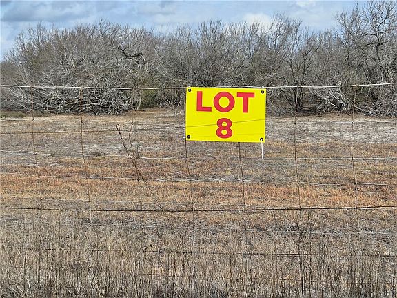 2nd image of 8 2180 County Rd E