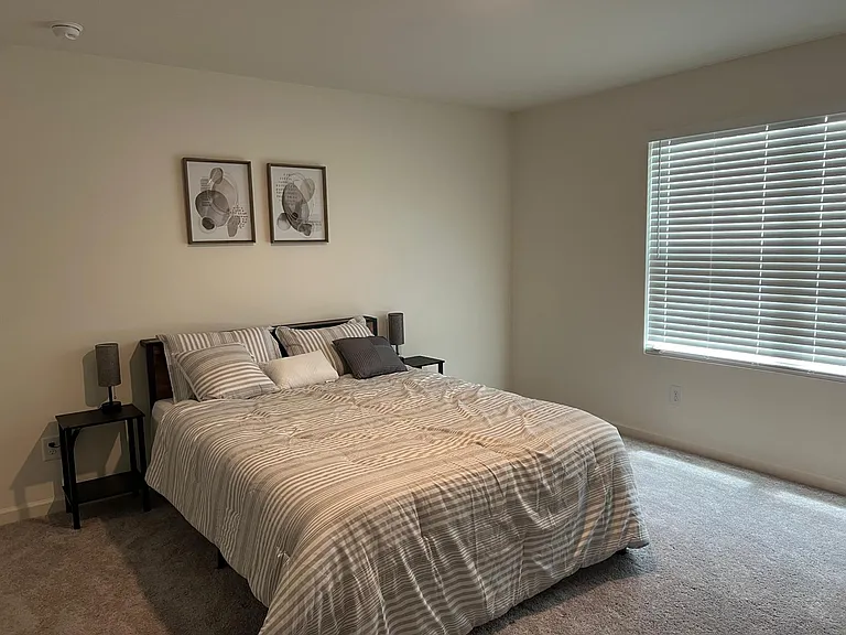 105 Thetford Way — Photo 17