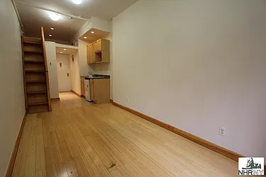 Rented by Natural Habitat Realty