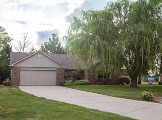 1115 Park Circle Ct, Anderson, IN 46012