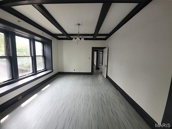 4th image of 3808 De Tonty St