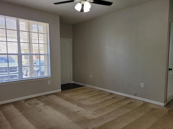 5th image of 828 Grand Regency Poin #1-100