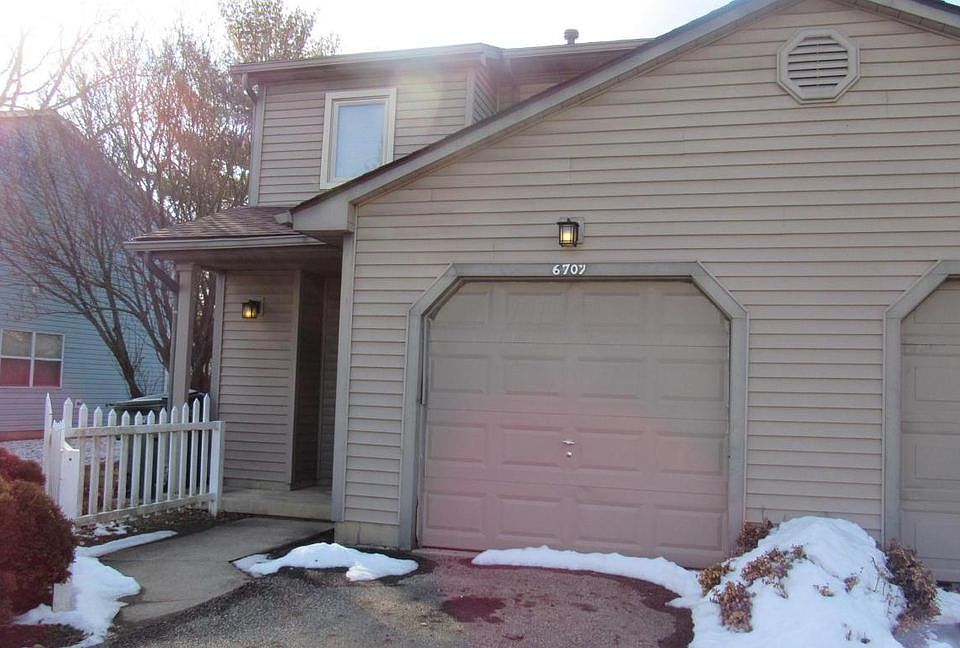 2nd image of 6707 Maple Canyon Ave